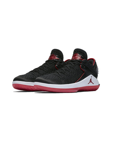 Air Jordan XXXII Low "Bred"