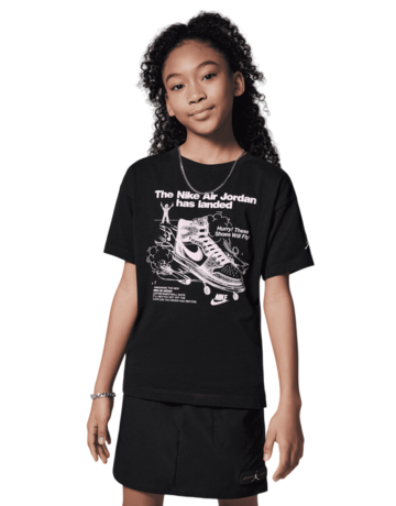 Añadir a la cesta Jordan Girls JDB AJ1 1985 Will Fly! Graphic T-Shirt "Black-Pink" Jordan Girls JDB AJ1 1985 Will Fly! Graphic T-Shirt "Black-Pink"