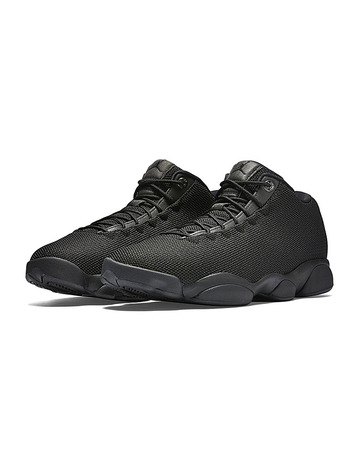 Jordan Horizon Low "Triple Black" (010)