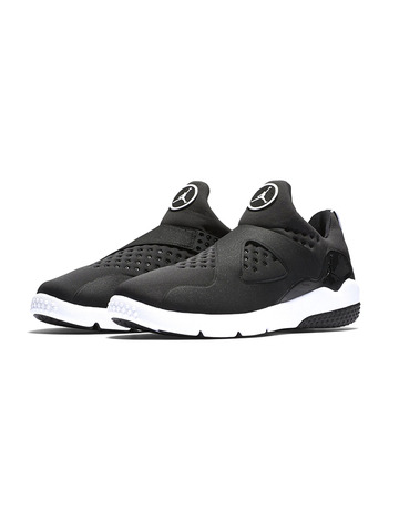 Jordan Trainer Essential "Inspired" (001)