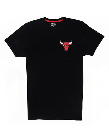 New Era Chicago Bulls BLK Tip Off Chest N Back Tee