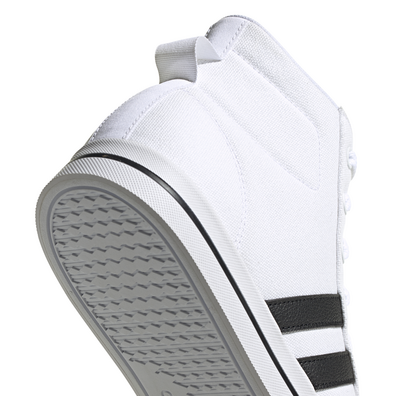 Adidas Lifestyle Bravada Mid "80´s White"