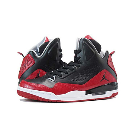 Jordan SC-3 "Bulls" (001/negro/rojo/blanco)