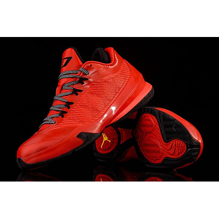 Jordan CP3.VIII "Red " (605/rojo/amarillo tour/negro)