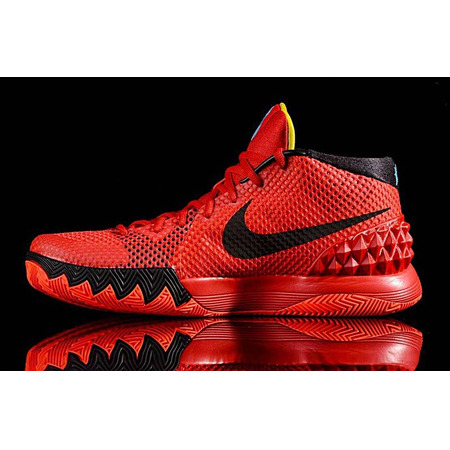 Kyrie 1 "Tiger" (606/carmesí/rojo university/negro)