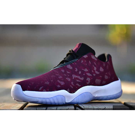 Air Jordan Future Low "Burgundy"