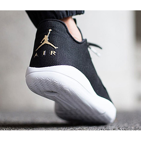 Jordan Eclipse "Black" (014/negro/oro/blanco)