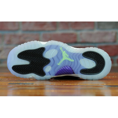 Air Jordan Future Low GG "Ghost Green"