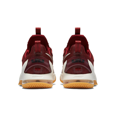 Lebron XIII Low "Cavs" (610/team red/sail/black)