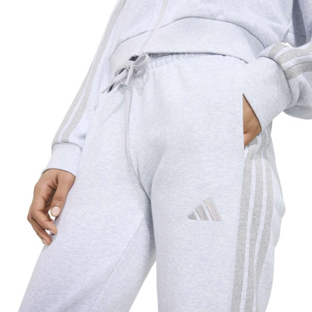 Pantalón Adidas Essentials French Terry 3 bandas "Light Grey Heather"