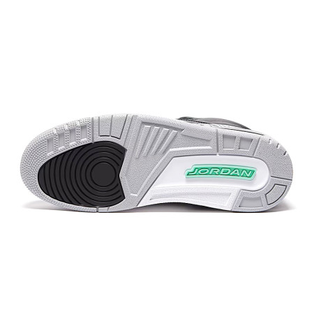 Air Jordan 3 Retro "Green Glow"