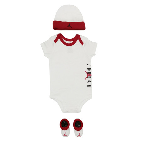 Jordan 3 Infants Hat/ Bodysuit /Bootie Set 3pc
