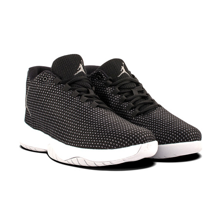 Jordan B. Fly (BG) "Black Mole" (011/black/white)