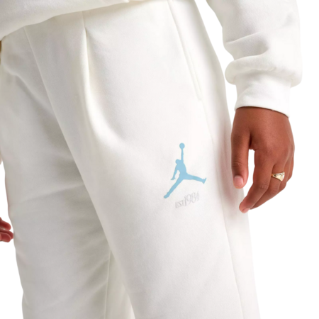 Pantalón Niña Jordan Girls Jumpman Club Pleated Fleece  "Sail"