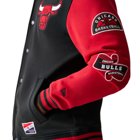 Chaqueta New Era NBA Chicago Bulls H1 SNPFRT 2968 con Botones a Presíon