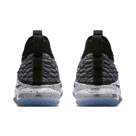 Nike Lebron XV Low "Low Ashes" (002) + Cupón de 10€