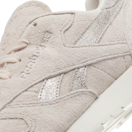 Reebok Classic Leather Shimmer "Pale Pink"