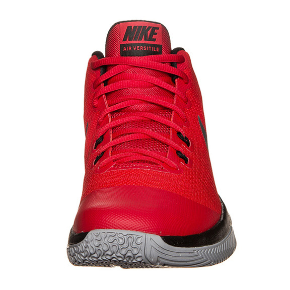 Nike Air Versitile "Red Breaker" (600/red/black/silver)