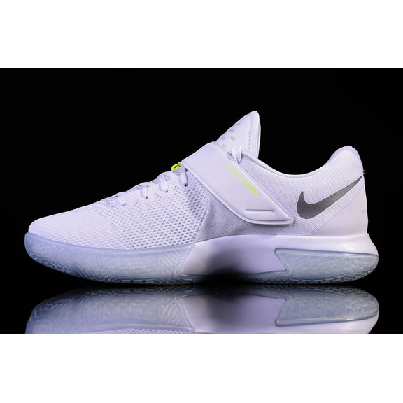 Nike Zoom Live "Against All" (117/white/silver)