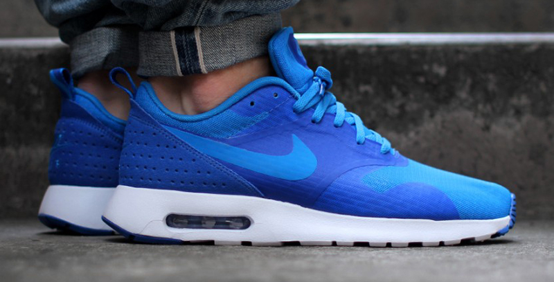 Air max tavas top azul