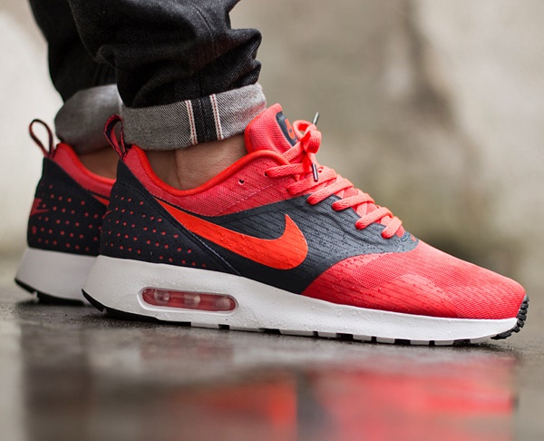 batalla vacío Oír de Nike Air Max Tavas Essential "Red Dawn" (600/rojo/negro)