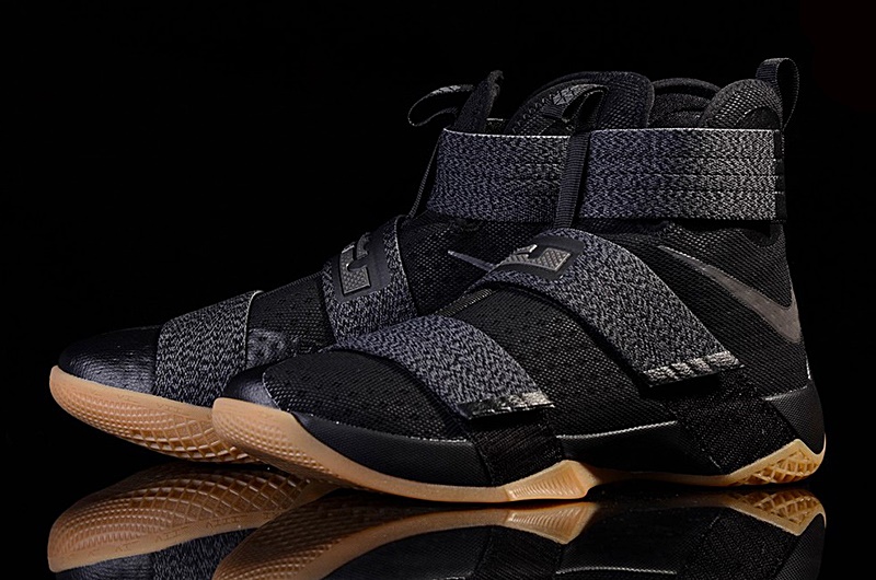 LeBron Soldier 10 SFG Black Spirit 009 black mtlc dark grey g