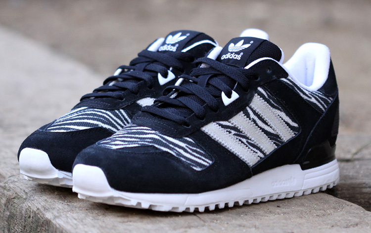 Adidas Originals ZX 700 Male Zebra negro blanco