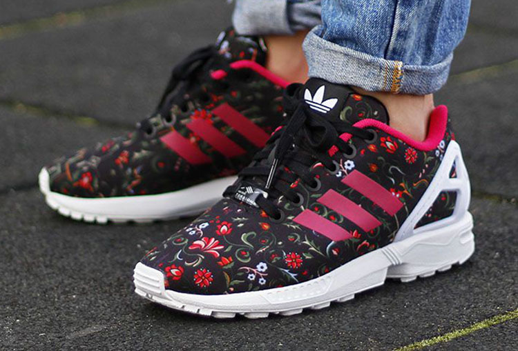 Leyenda carga Misionero Adidas Originals Mujer ZX Flux "Flower" (negro/rosa)