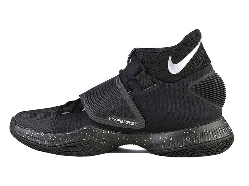 T锚nis nike zoom deals hyperrev 2016