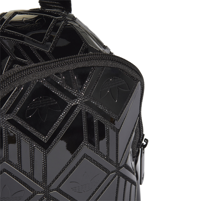 Mochila adidas mini 3d deals