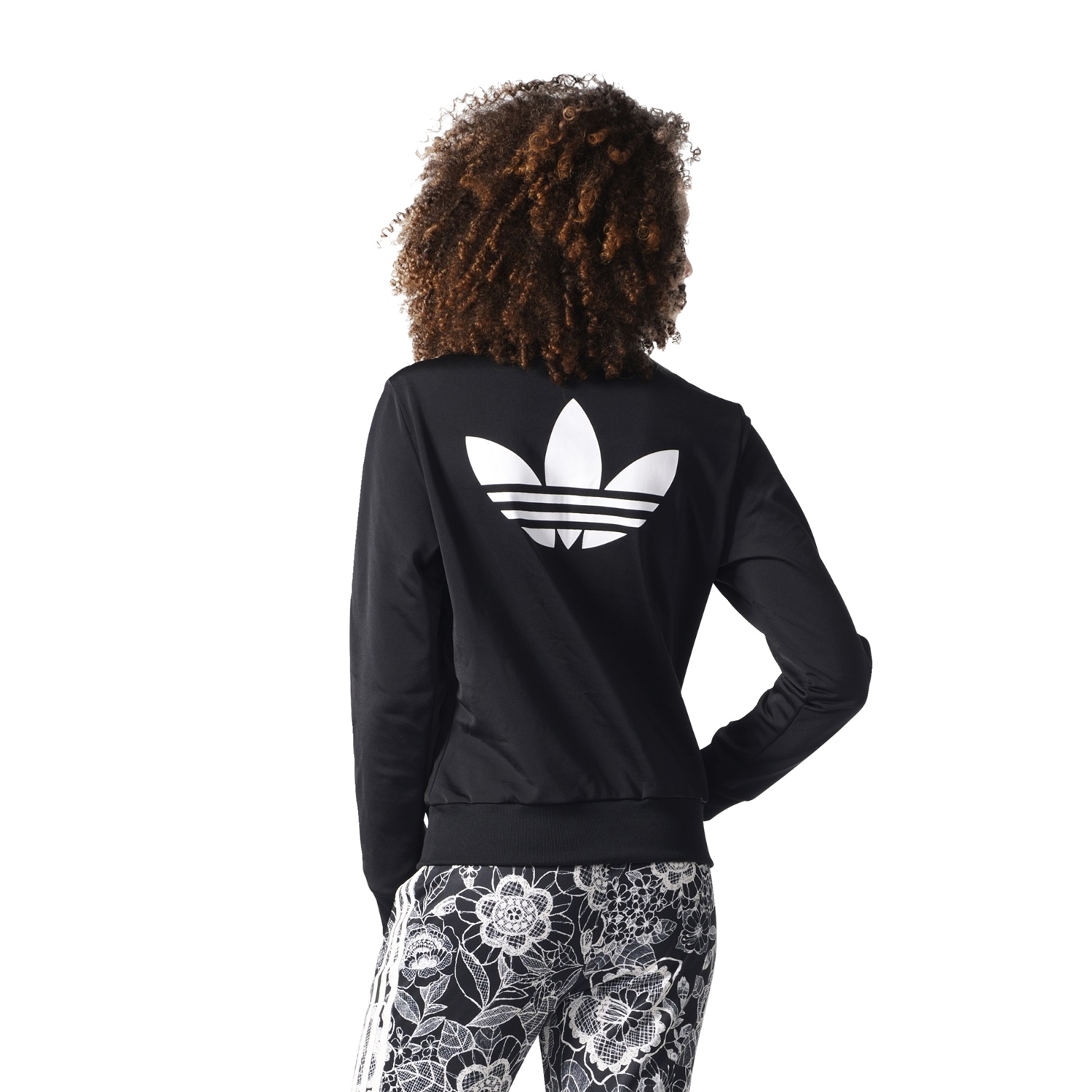 Chaqueta adidas 2025 logo espalda