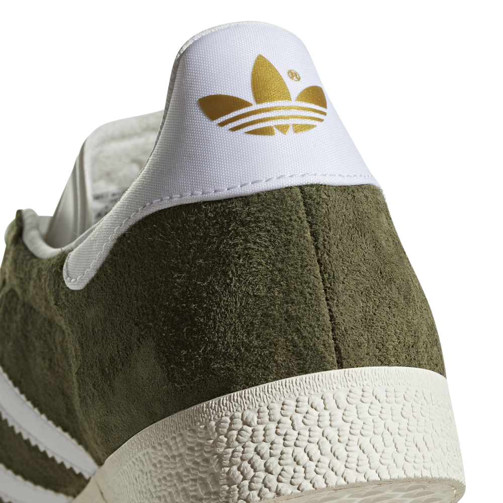 khaki metal toe adidas