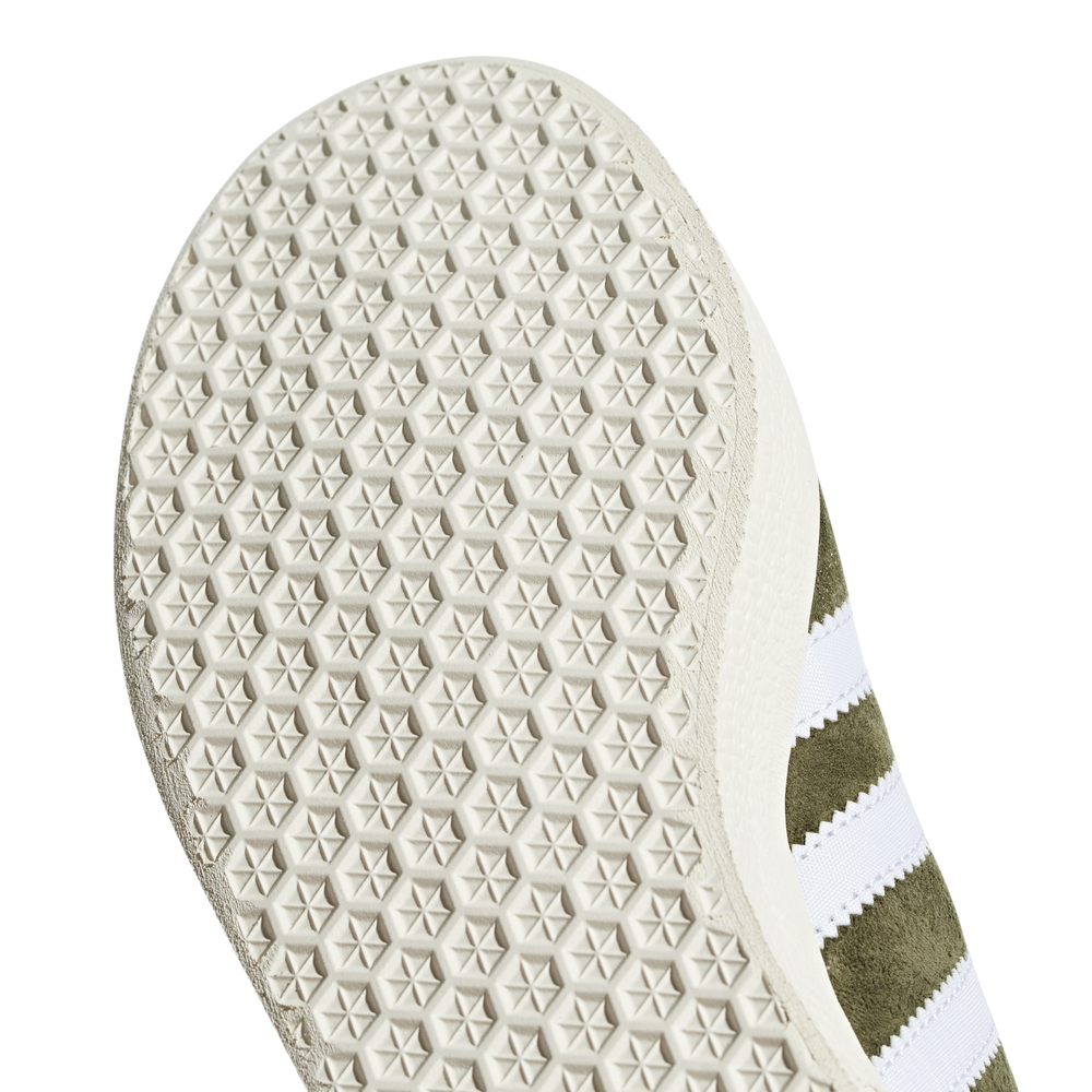 adidas gazelle khaki