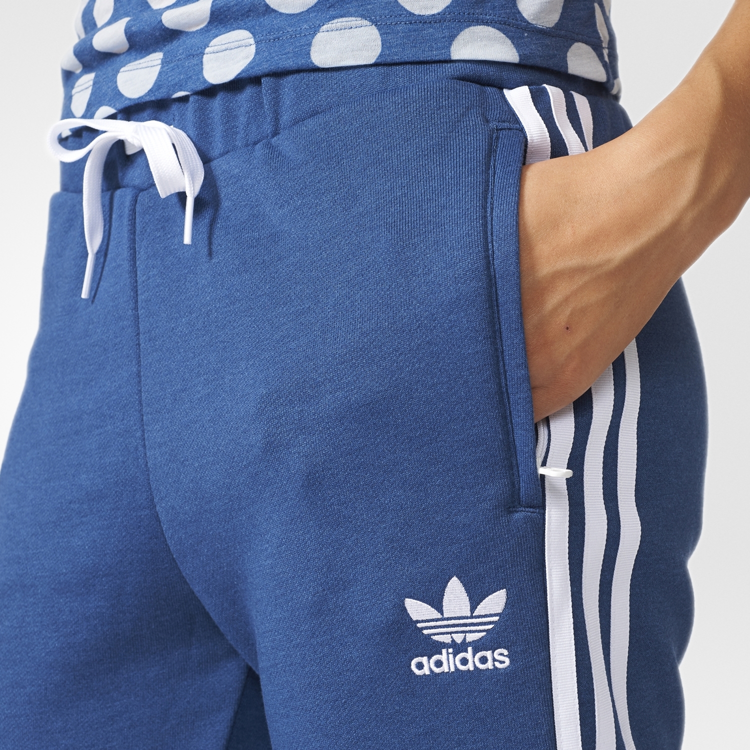 regular track pants