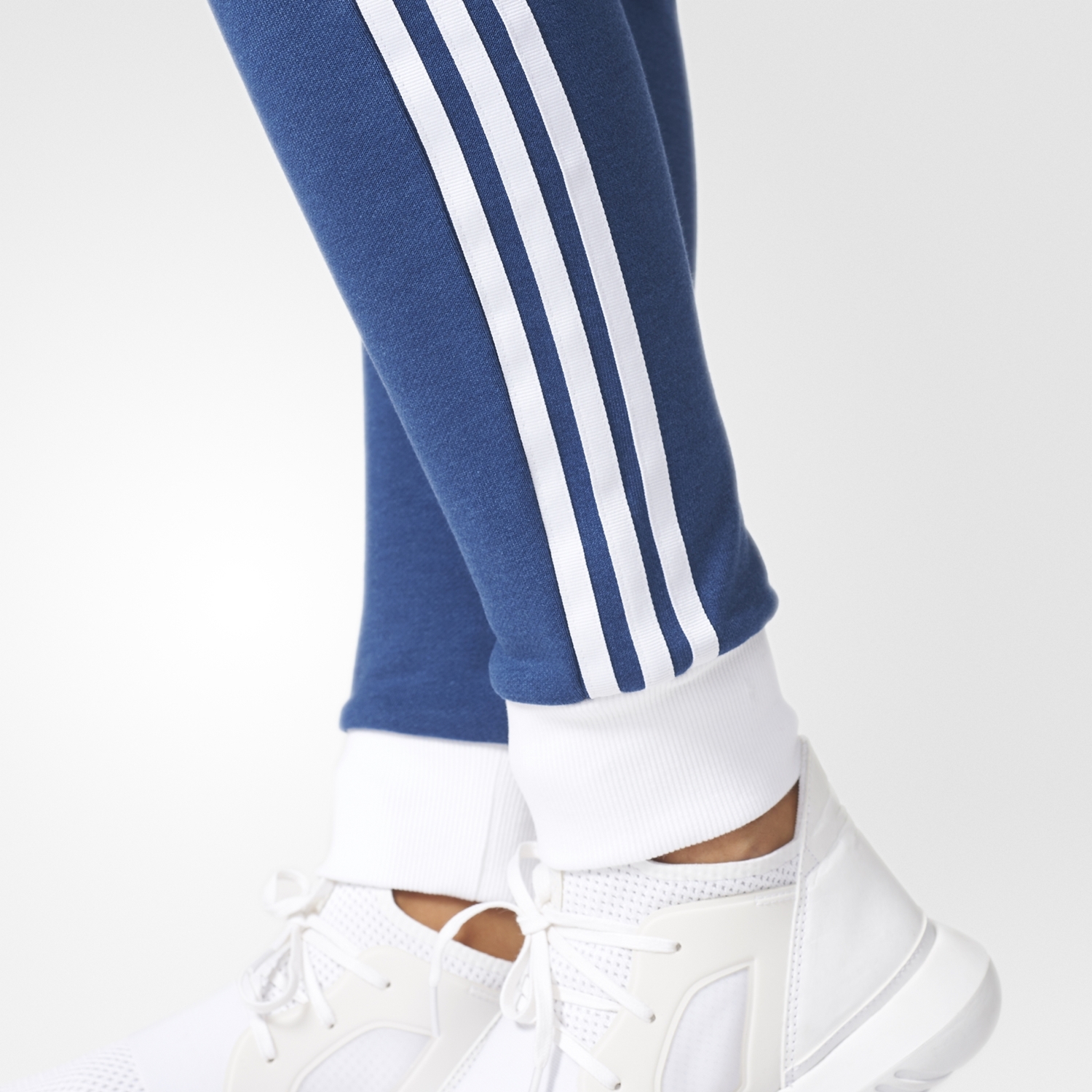 puma mens fleece joggers