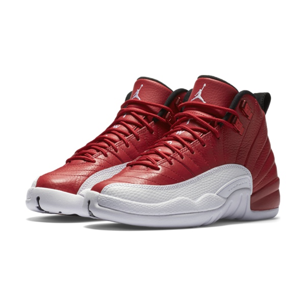 gym red jordan retro 12