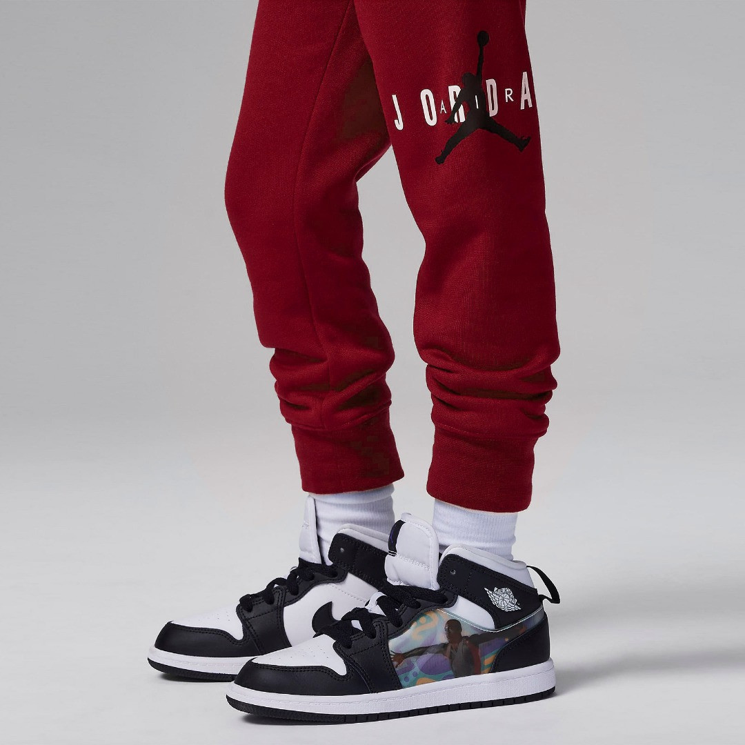 Jordan Infants Jumpman Sustainable Pullover Hood and Joggers Set