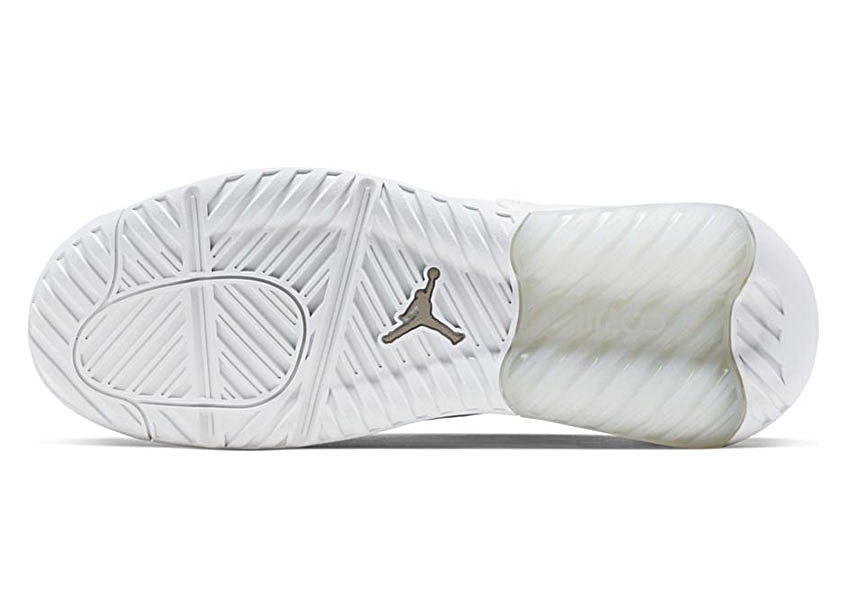 air jordan max 200 white
