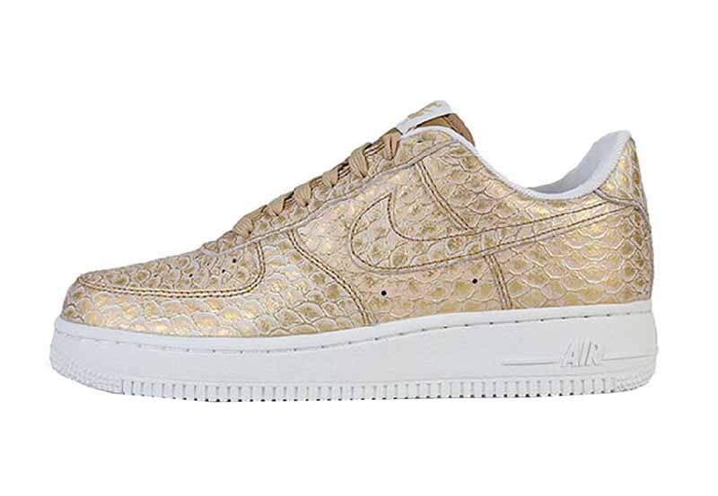 nike air force blanco con dorado