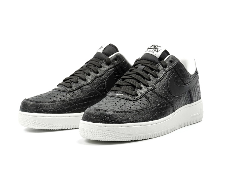 Nike Air Force 1 '07 LV8 \