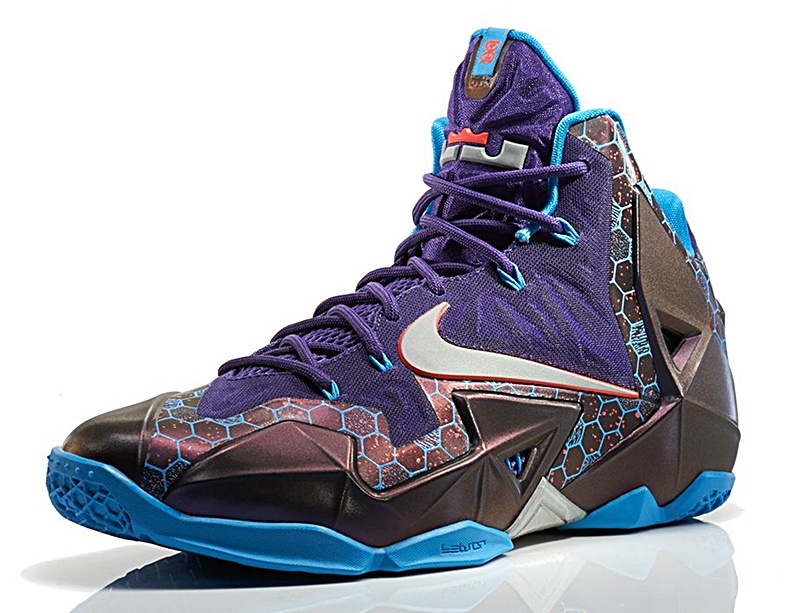 Lebron XI Summit Lake Hornets 500 purple azul negro gris